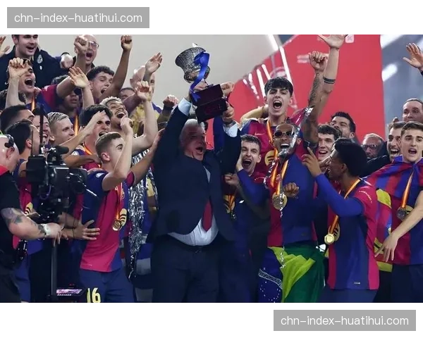 巴萨客场控球率62%仍告负 马竞低位防守组织严密化解攻势 巴萨客场控球率62%仍告负 马竞低位防守组织严密化解攻势